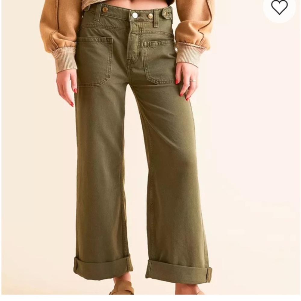 NWOT Size 27 FREE PEOPLE WE THE FREE PALMER CUFFED JEANS - ARMY